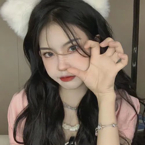 偷懒的猫主视觉