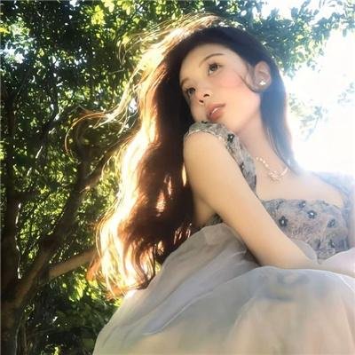 非常莉雅娜封面